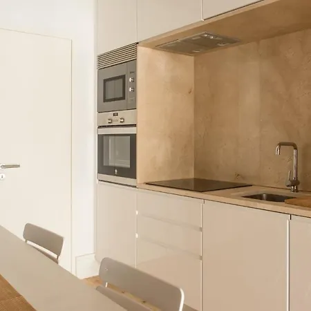 Plum Guide - The Illusionist Apartment *